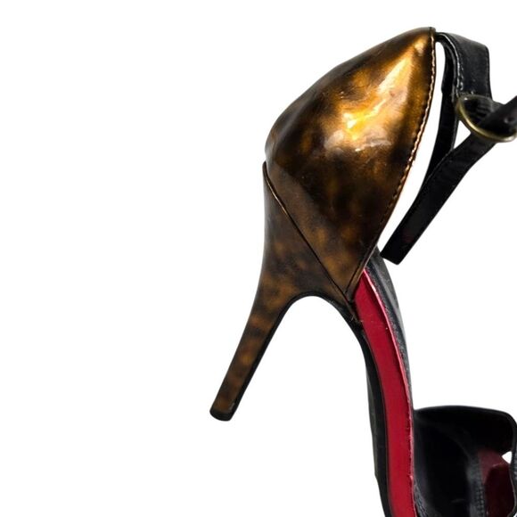 Shoe Dazzle Black and Gold Stilettos - Picture 5 of 7